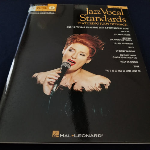 Pro Vocal Jazz Vocal Standards Volume 18 Women Book/CD